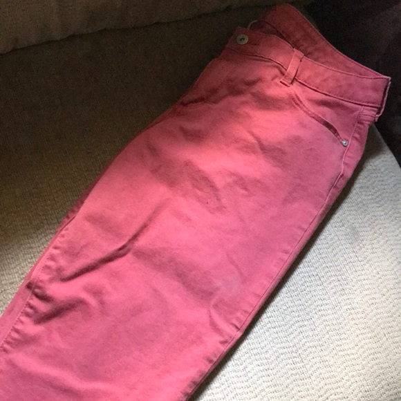 Capris - Picture 1 of 3